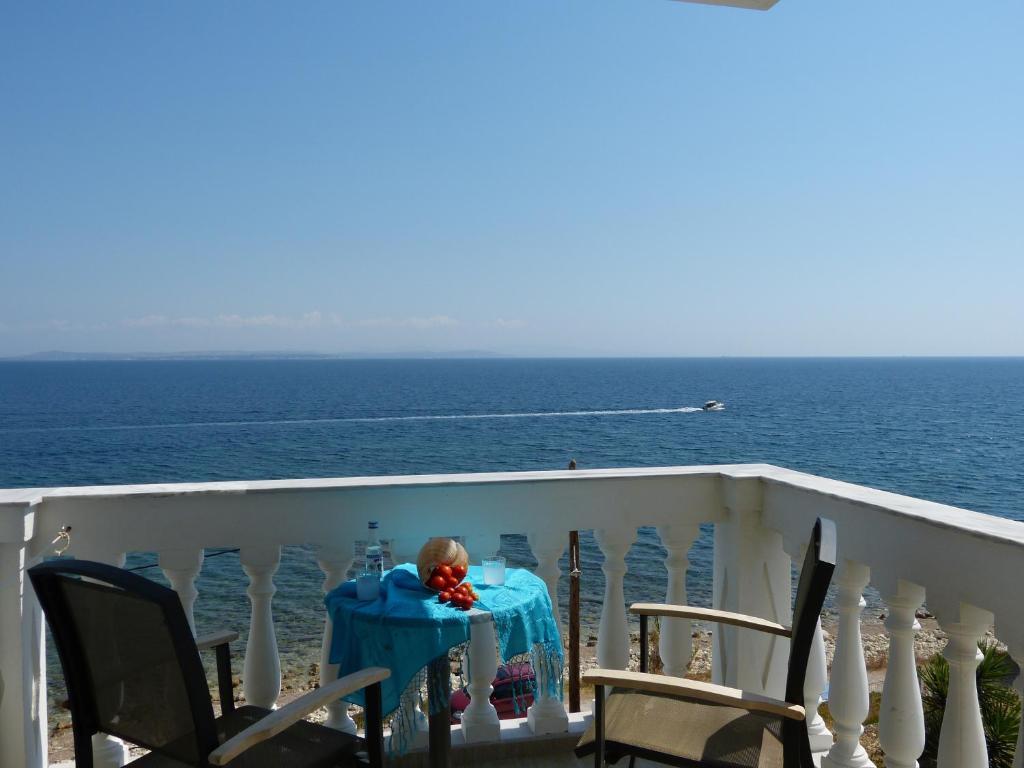 Ostria Seaside Studios And Apartments Καταρράκτης Δωμάτιο φωτογραφία