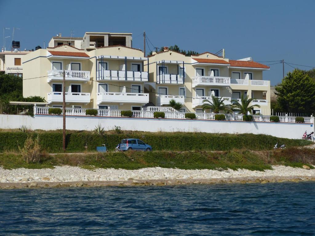Ostria Seaside Studios And Apartments Καταρράκτης Εξωτερικό φωτογραφία